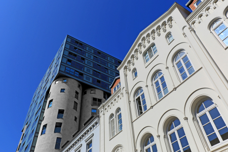 Architekturfoto im Harburger Hafen, Alt- Neukontrast, Manfred Freye